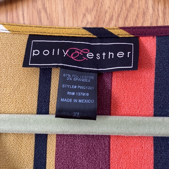 Cropped long sleeve stripped top - Picture 4 of 4